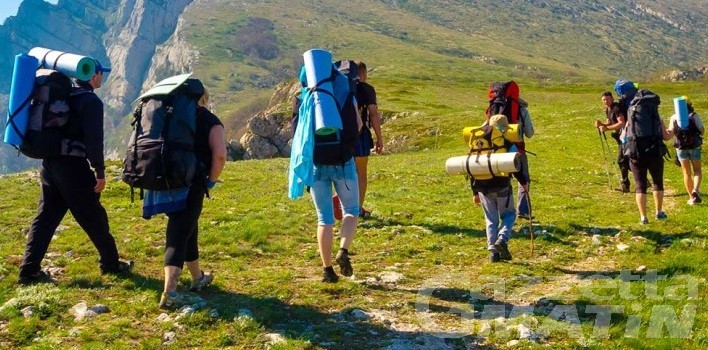 Guide alpine, per le guide ambientali escursionistiche : “non c’è guerra”