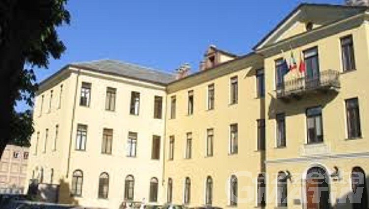 Scuola: un prefabbricato con 8 aule per il Liceo classico Scuola: un prefabbricato con 8 aule per il Liceo classico