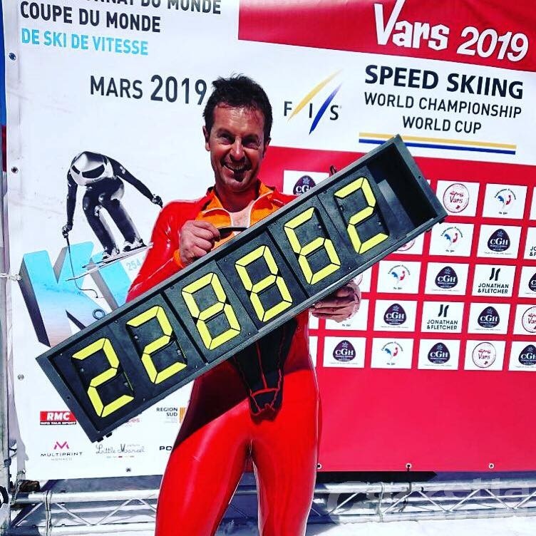 Sci di velocità: sesto titolo mondiale per Simone Origone