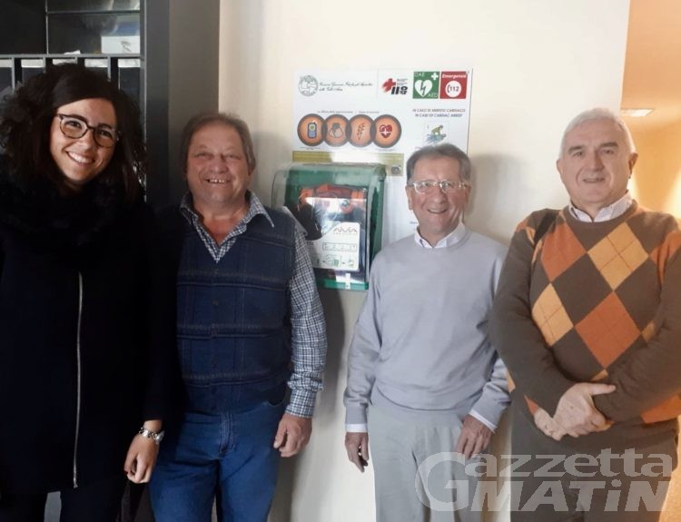 Aosta: il centro direzionale Miroir ha un defibrillatore