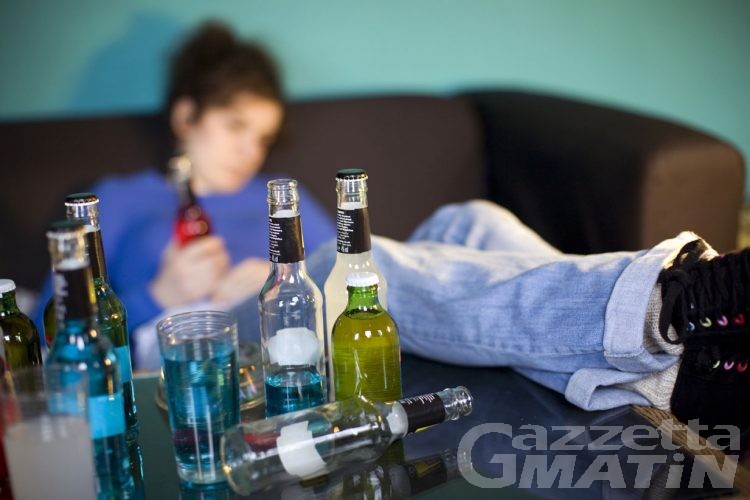 Dipendenze: sì dell’aula alla lotta contro alcol, droghe e gioco d’azzardo