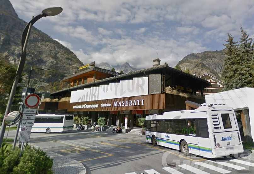 Courmayeur, bando Csc: prova da ripetere per un errore nel testo