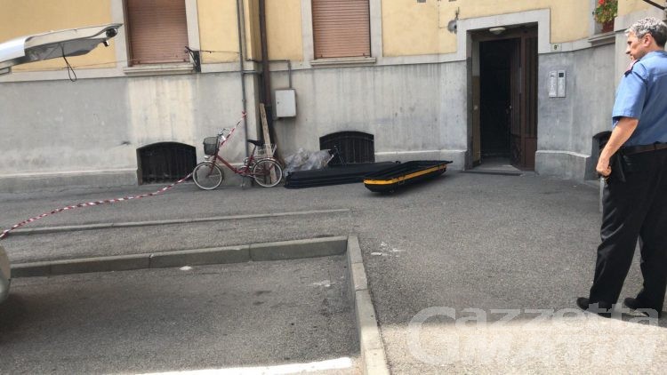 Aosta: ritrovato cadavere in uno scantinato al quartiere Cogne