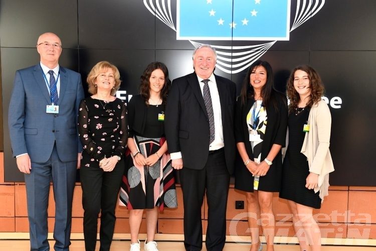 Europa: 2 studentesse valdostane premiate a Bruxelles