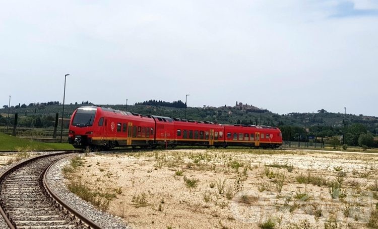 Ferrovia: in Toscana i test tecnici per i treni bimodali