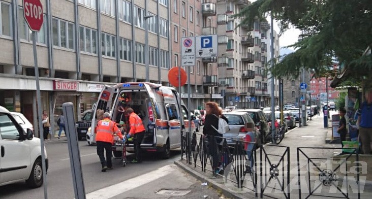 Aosta: brutto incidente ciclistico in via Festaz, testimonianze divergenti