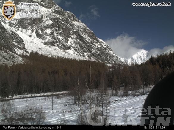 Courmayeur, a mezzogiorno riapre la strada della Val Ferret