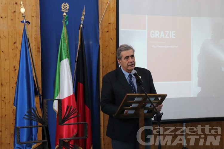 ‘Ndrangheta: si è dimesso il presidente della Regione Fosson