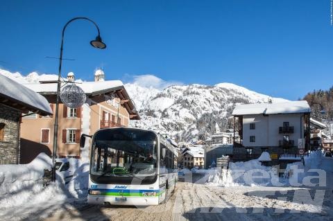 Bus della neve: 27 corse al giorno gratis da Courmayeur a La Thuile