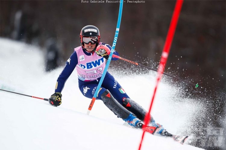 Sci alpino: Federica Brignone 14ª a metà gara a Lienz