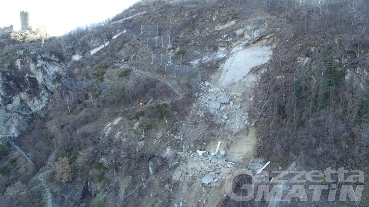 Frana di Villeneuve: i droni per monitorare la parete rocciosa