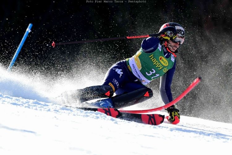Sci alpino: Federica Brignone esce di scena a Levi
