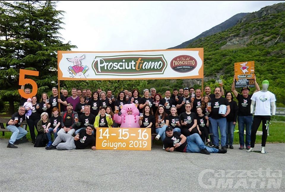 Coronavirus: ProsciutTiamo e Vertical di Saint-Marcel danno appuntamento al 2021 Coronavirus: ProsciutTiamo e Vertical di Saint-Marcel danno appuntamento al 2021