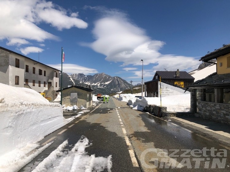 Viabilità: rilanciata l’ipotesi di un tunnel tra La Thuile e Bourg Saint-Maurice Viabilità: rilanciata l’ipotesi di un tunnel tra La Thuile e Bourg Saint-Maurice