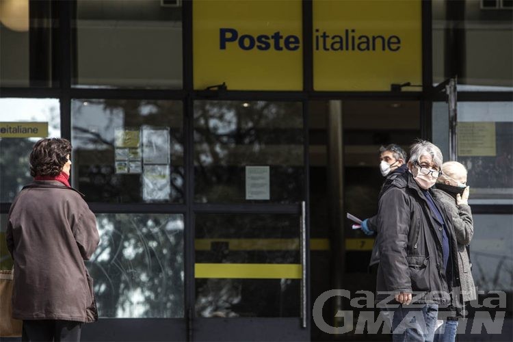 Pensioni di giugno: Poste Italiane paga dal 26 maggio