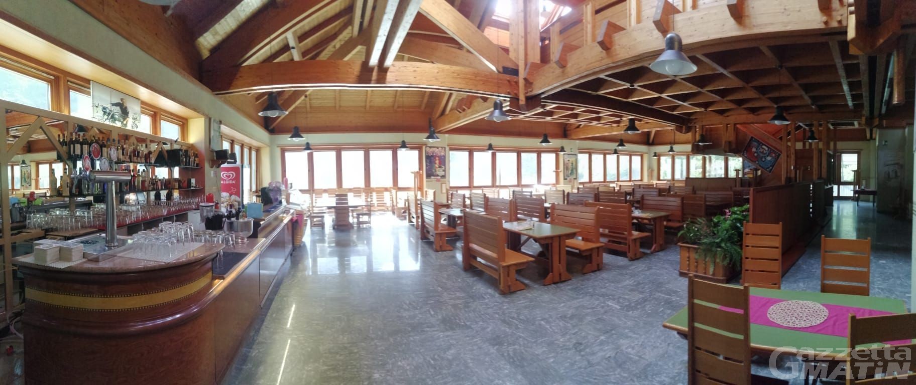 Issogne: nell’area ex Follioley da oggi anche il Ristorante Pub Pyramid Issogne: nell’area ex Follioley da oggi anche il Ristorante Pub Pyramid