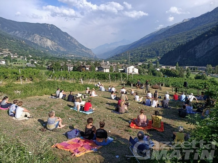 Teatro, convince il Manzoni in vigna di Prove Generali