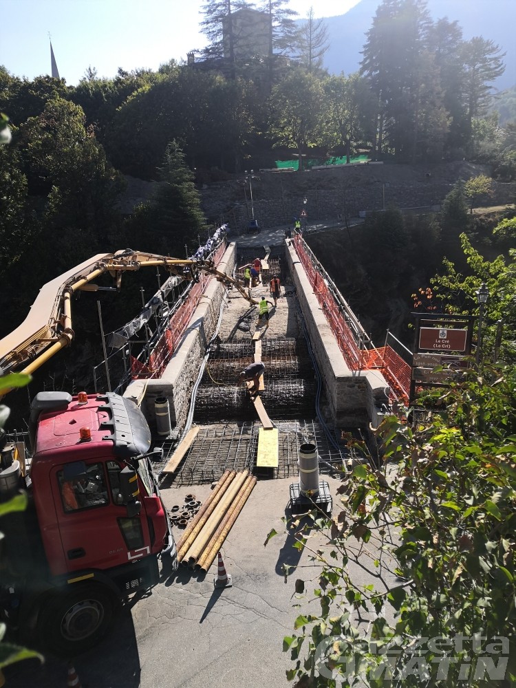 Introd: lavori a tempo di record, domani riapre il ponte