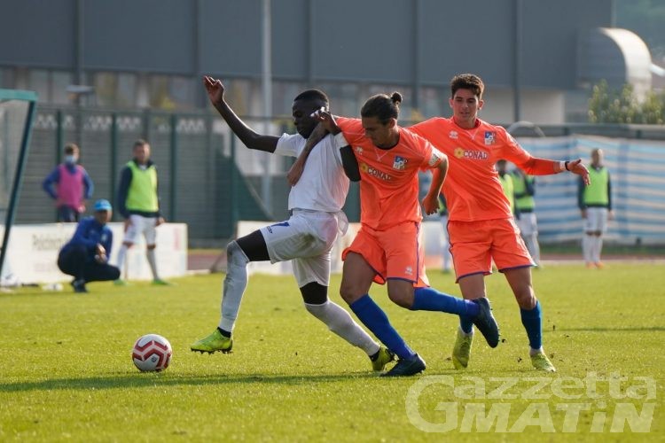 Calcio: bel pari del P.D.H.A.E., Aygre primo da solo