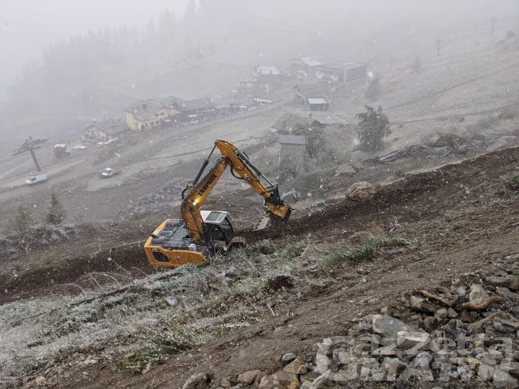 Courmayeur, al Plan Chécrouit mezzi al lavoro 7 giorni su 7