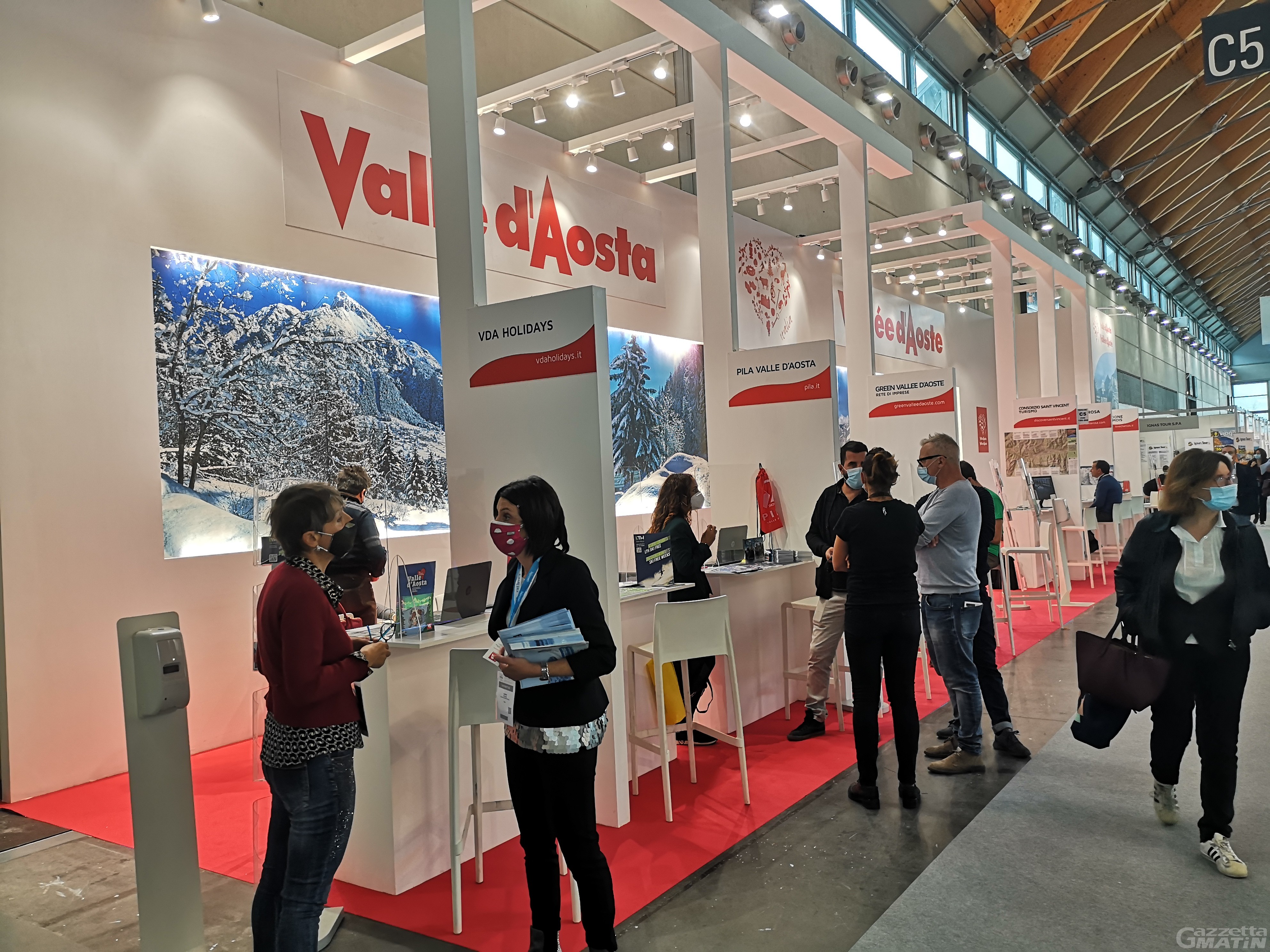 Turismo: Valle d’Aosta regione più accogliente e con la reputazione tra le più alte Turismo: Valle d’Aosta regione più accogliente e con la reputazione tra le più alte