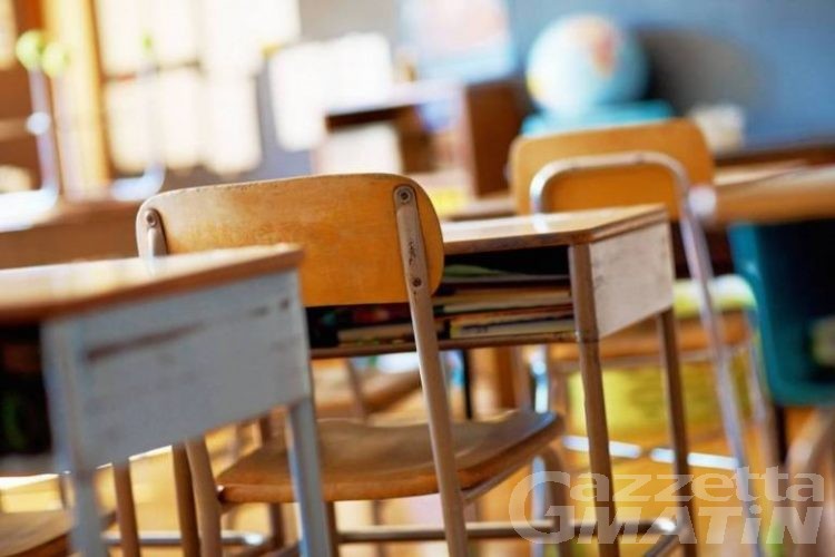 Coronavirus e scuola: salgono a 85 gli studenti contagiati; 979 gli isolati
