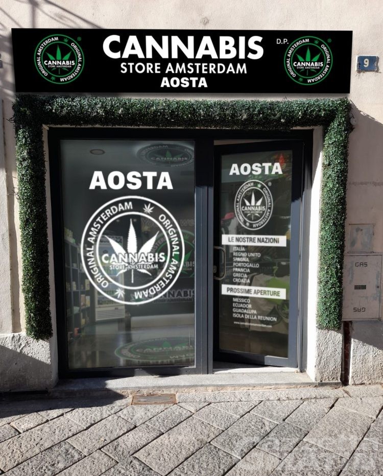 Cannabis Store Amsterdam, adesso anche in centro a Aosta