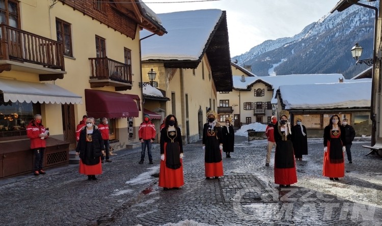 #perchisuonalamontagna: «qui turismo pulito, rispettoso e sicuro» #perchisuonalamontagna: «qui turismo pulito, rispettoso e sicuro»