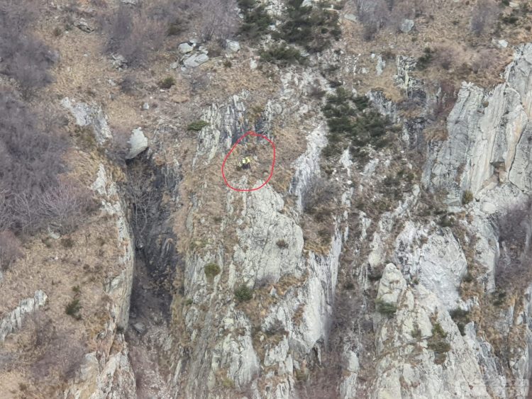 Donnas: due escursionisti perdono il sentiero, tratti in salvo con l’elicottero