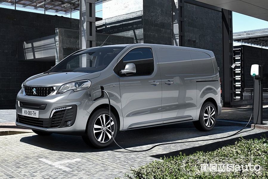 Peugeot e-Expert: il Leone è diventato elettrico Peugeot e-Expert: il Leone è diventato elettrico