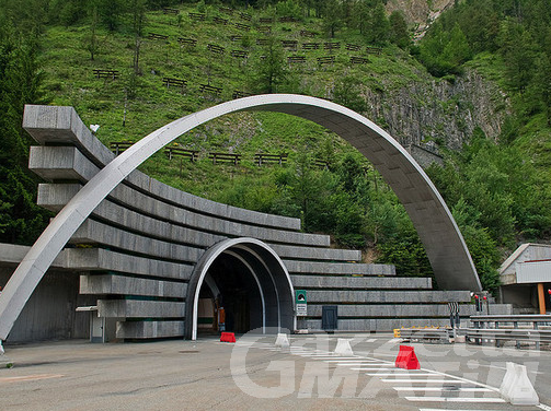 Tunnel Monte Bianco: dossier sul tavolo del bilaterale tra i ministri Tajani  e Colonna