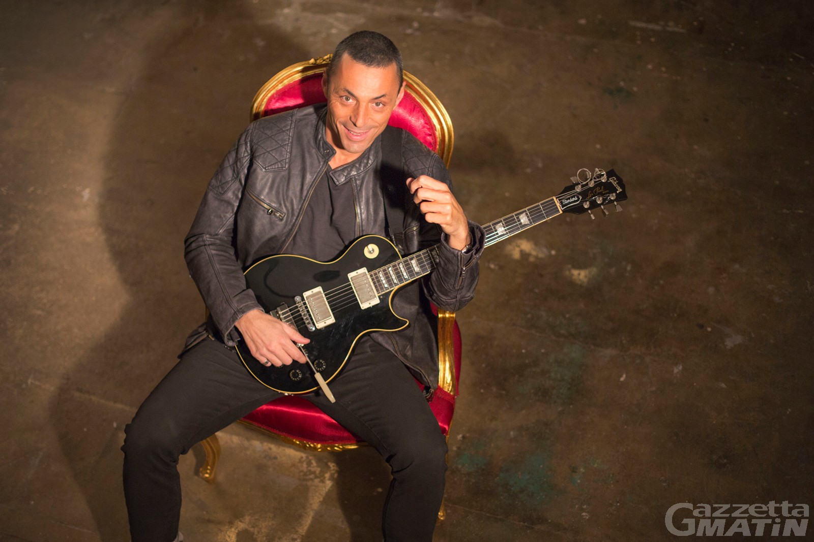 Musica: Alex Britti in concerto a Valgrisenche Musica: Alex Britti in concerto a Valgrisenche