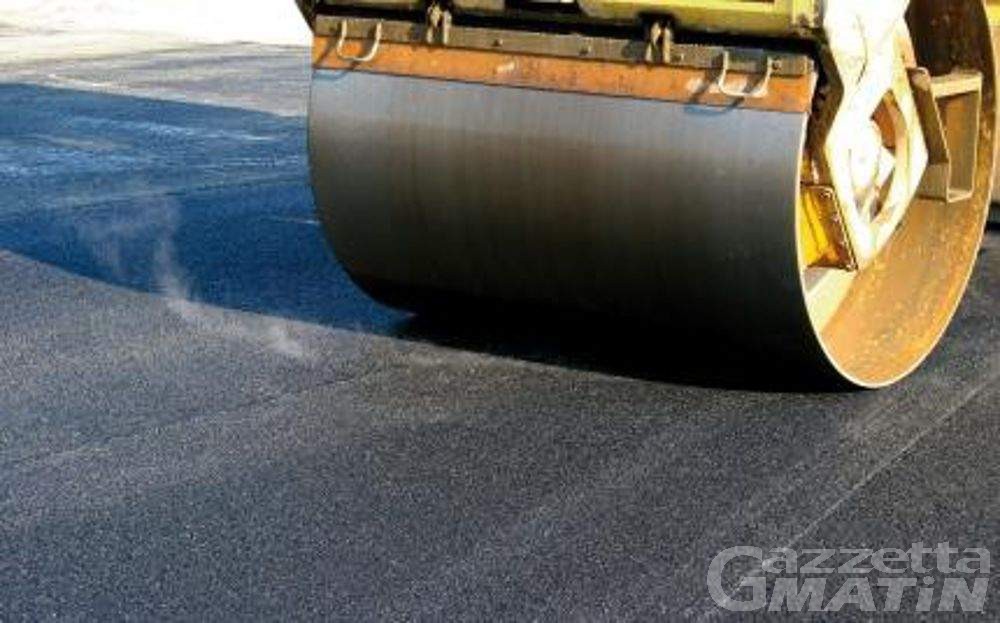 Charvensod, giovedì 10 chiusura parziale strada per Gressan per rifacimento asfalto Charvensod, giovedì 10 chiusura parziale strada per Gressan per rifacimento asfalto