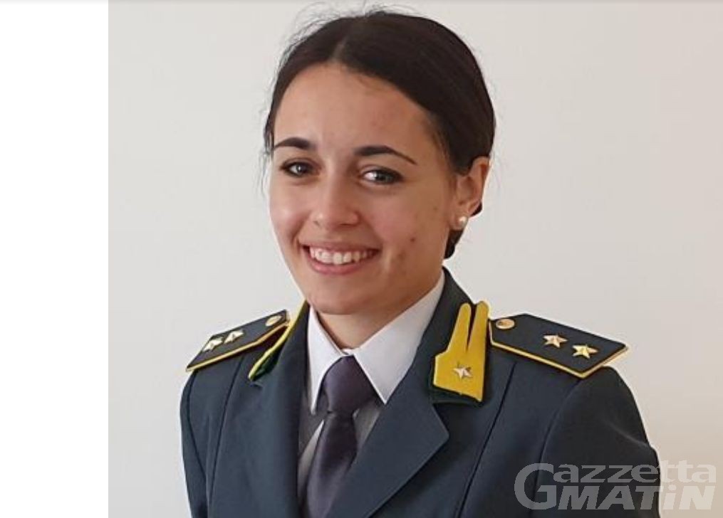 Guardia di finanza: assegnata ad Aosta la prima ufficiale donna Guardia di finanza: assegnata ad Aosta la prima ufficiale donna