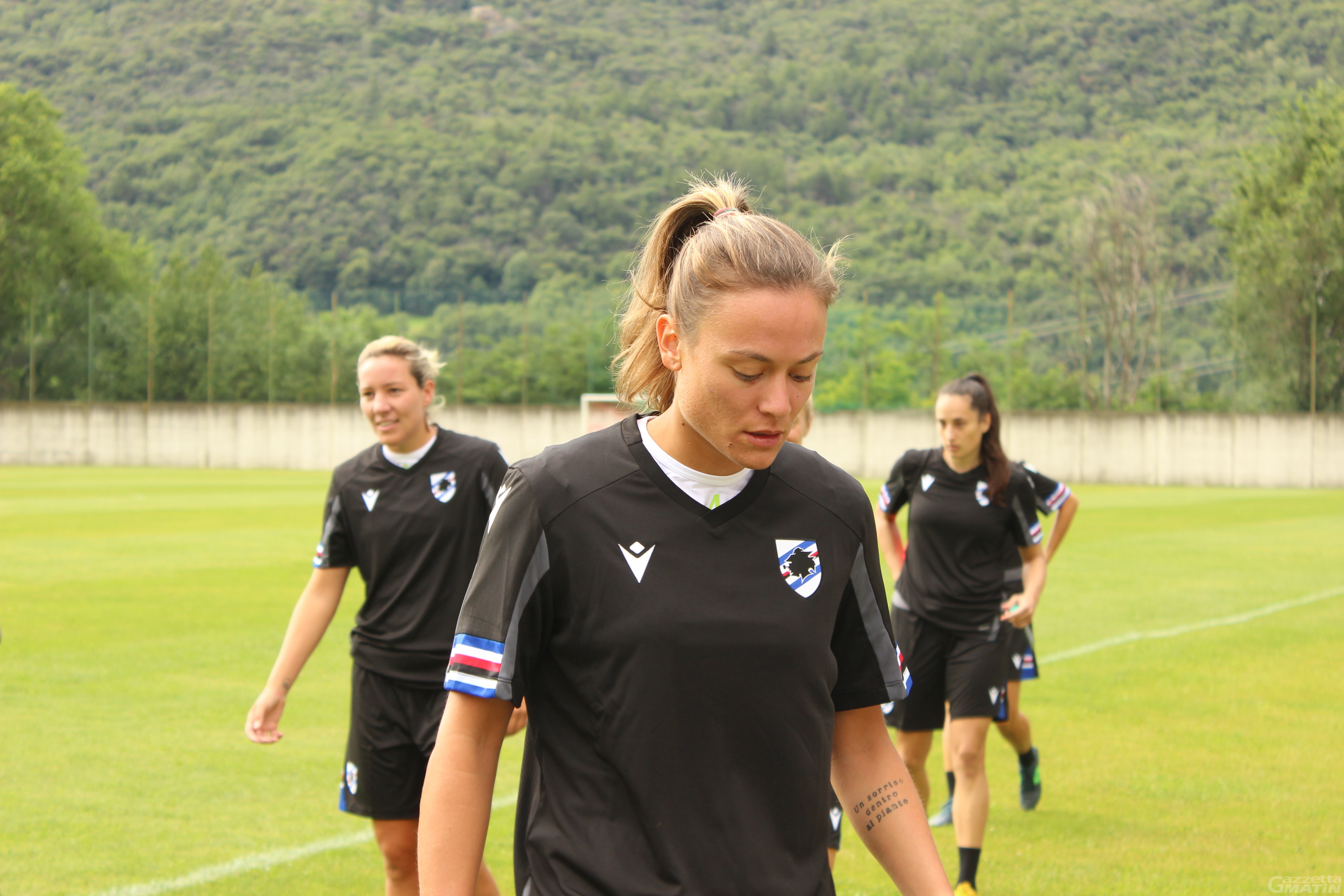 Calcio: la Sampdoria femminile vince il triangolare di Saint-Vincent Calcio: la Sampdoria femminile vince il triangolare di Saint-Vincent