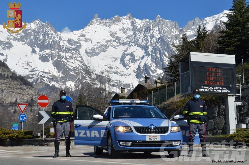 Courmayeur, percorre oltre un chilometro in contromano sull’A5: scatta la sanzione Courmayeur, percorre oltre un chilometro in contromano sull’A5: scatta la sanzione