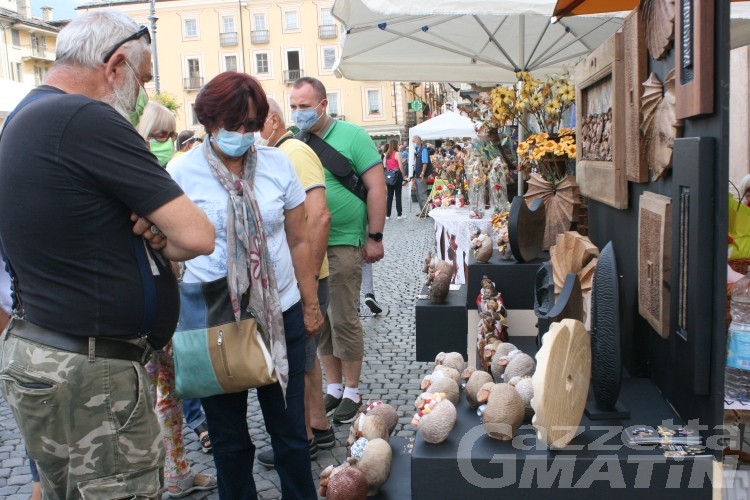 Foire d'été: quasi 400 espositori in centro città, buon afflusso di visitatori - Vimarsana News