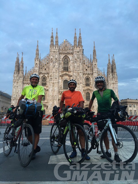 Giro d’Italia in bicicletta: 4 mila km in 3 settimane per 3 amici Giro d’Italia in bicicletta: 4 mila km in 3 settimane per 3 amici