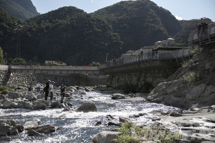 Verrès, pescatore scomparso: scattato il piano di ricerca Verrès, pescatore scomparso: scattato il piano di ricerca