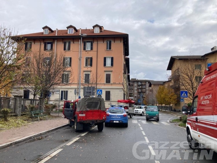 Fuga di gas, è stato evacuato un intero stabile ad Aosta: nessun ferito