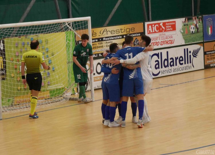 Futsal: Faustinelli esordisce col botto, travolto 8-2 il Saints Pagnano