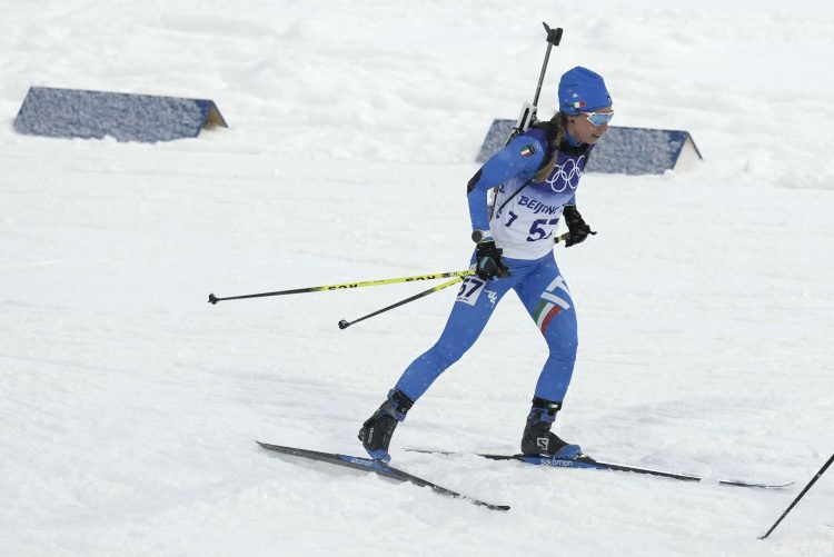 Olimpiadi, biathlon: Italia quinta nella staffetta femminile, oro alla Svezia
