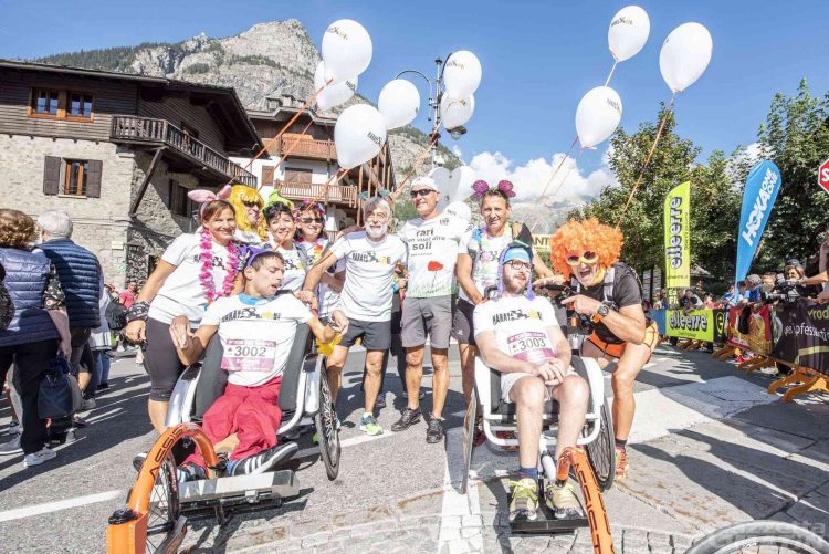 Sport e solidarietà: i 20 pettorali solidali del Tor des Géants sosterranno il fondo Valle d’Aosta per l’Ucraina