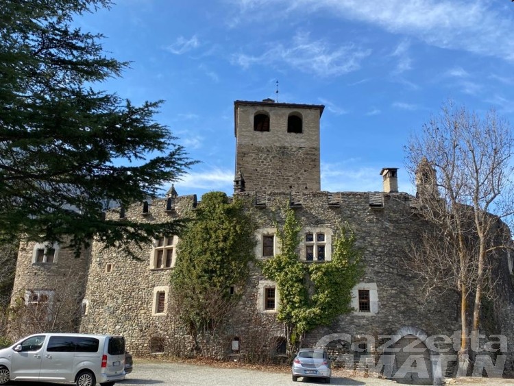 Castello di Introd, Regione: no alla prelazione, ma resta l’interesse Castello di Introd, Regione: no alla prelazione, ma resta l’interesse