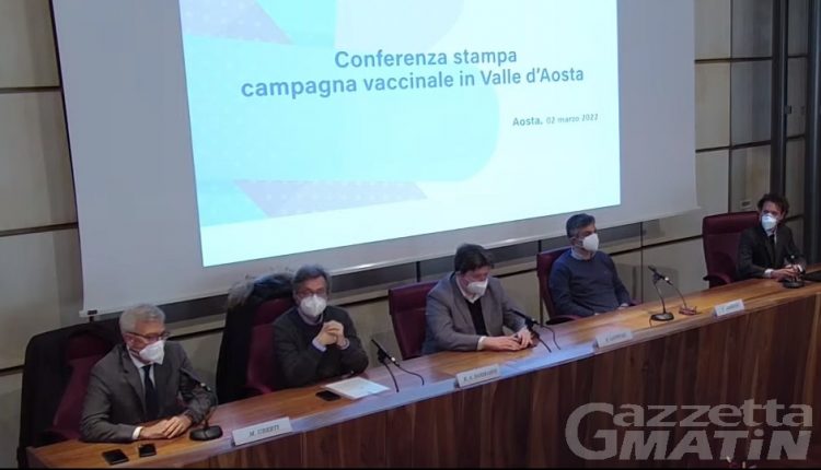 Coronavirus, Lavevaz:  «Verso la normalità ma dovremo convivere con il virus»