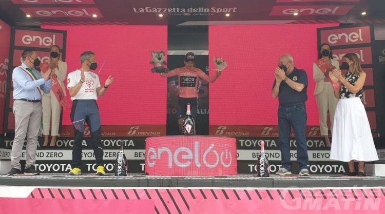Giro d’Italia: Giulio Ciccone trionfa in solitaria a Cogne
