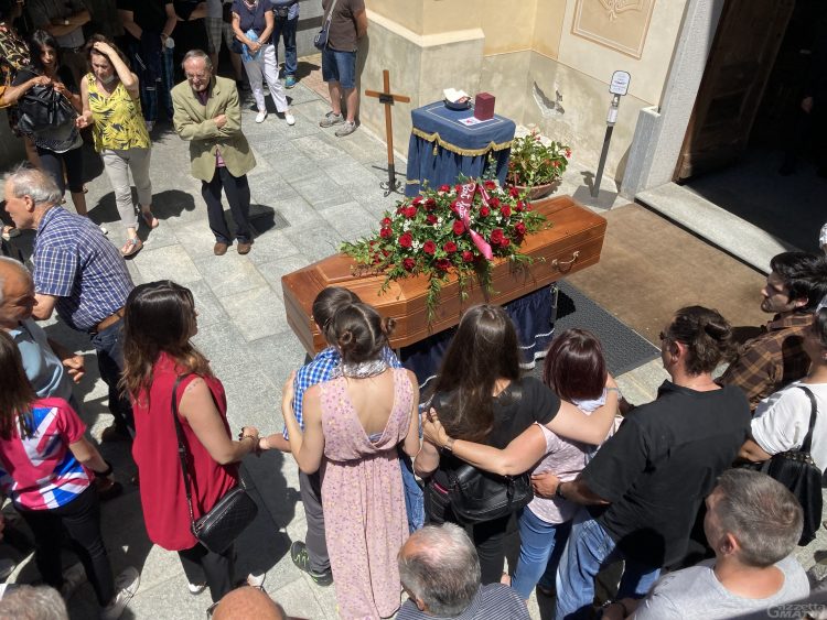 Pollein: tanta commozione per l’ultimo saluto a Marco Cattarinussi