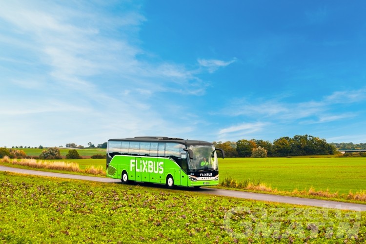 FlixBus: sconti per i pellegrini della Via Francigena e accordi verso 40 città