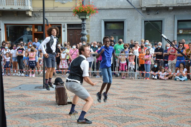 Aosta: il Festival degli Artisti di strada cerca protagonisti e volontari