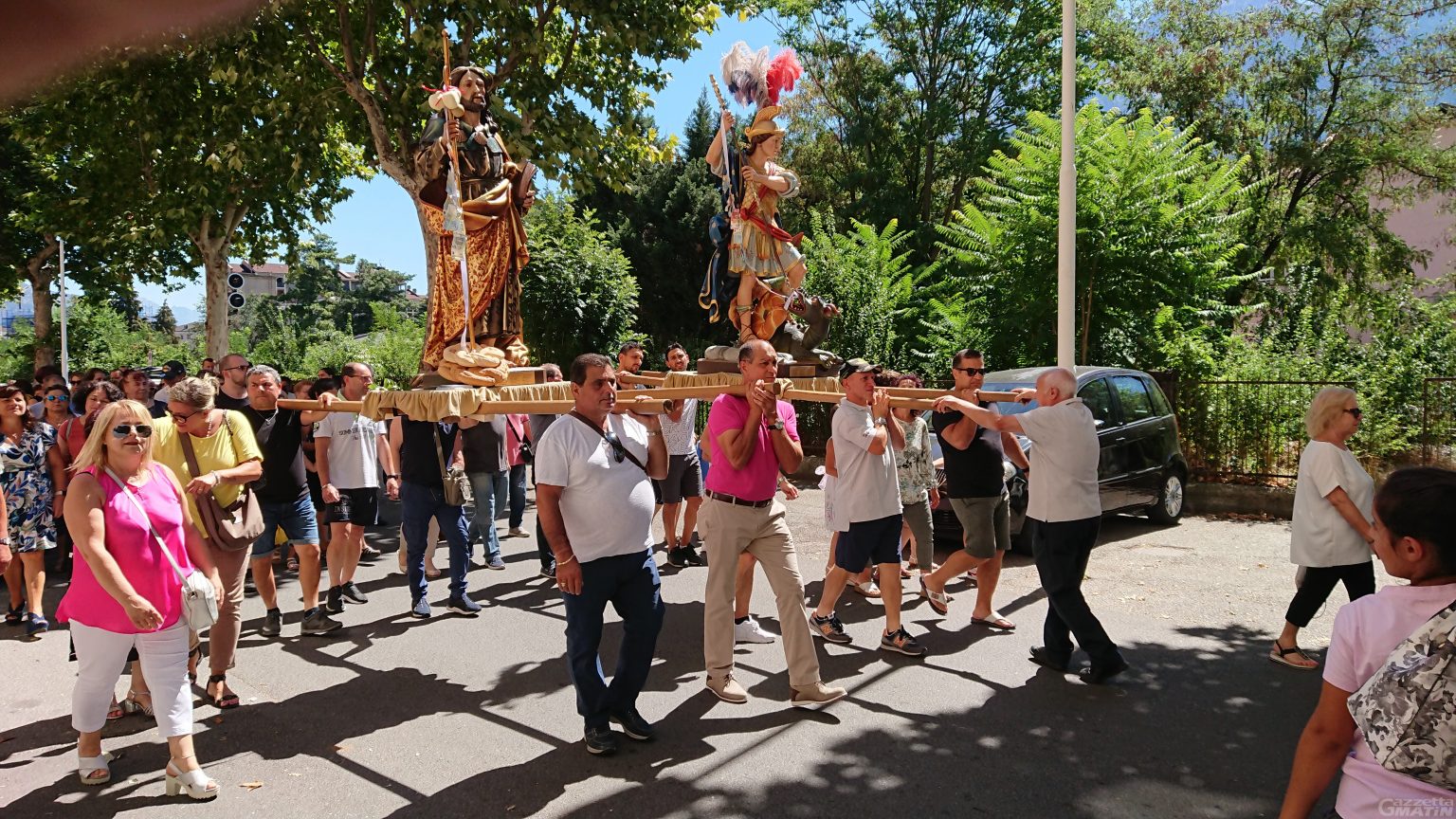 Aosta, Festa dei Calabresi chiusura in grande stile, ecco i premi della lotteria Aosta News Aosta, Festa dei Calabresi chiusura in grande stile, ecco i premi della lotteria Aosta News